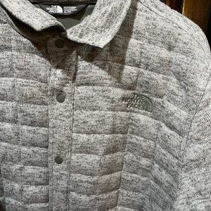 Men’s north face jacket